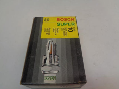 BRAND NEW BOSCH DODGE PONTIAC SUPER SPARK PLUG 10 PACK 7569 R13T3