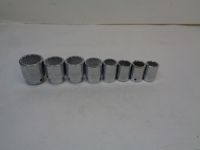 STANLEY PROTO 8 PIECE SOCKET SET 12PT. 3/4 IN DRIVE 1-5/8 IN. - 15/16 IN. R22T5