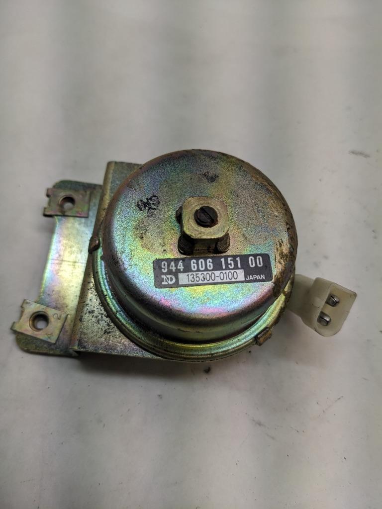 PORSCHE 83-85 944 ALTITUDE CONTROL MODULE 94460615100 #3 USED R21T2