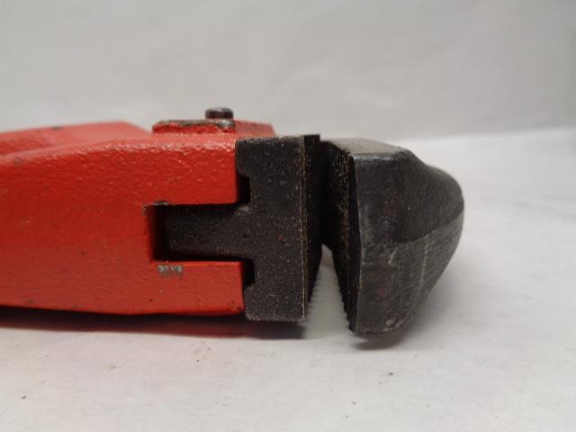 NEW REED 18" HEAVY DUTY PIPE WRENCH 1/4"-2 1/2" CAPACITY RW18 R22