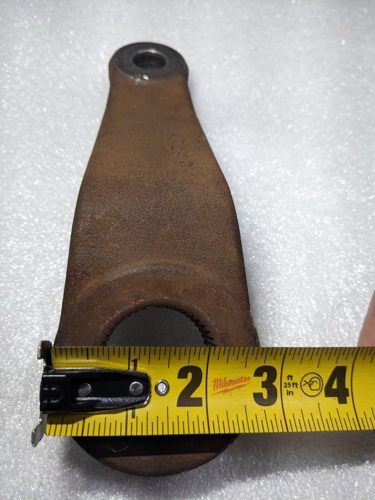 MOPAR STEERING PITMAN ARM MOPAR 52122392AA FOR DODGE RAM 2009-2012 USED R24T1