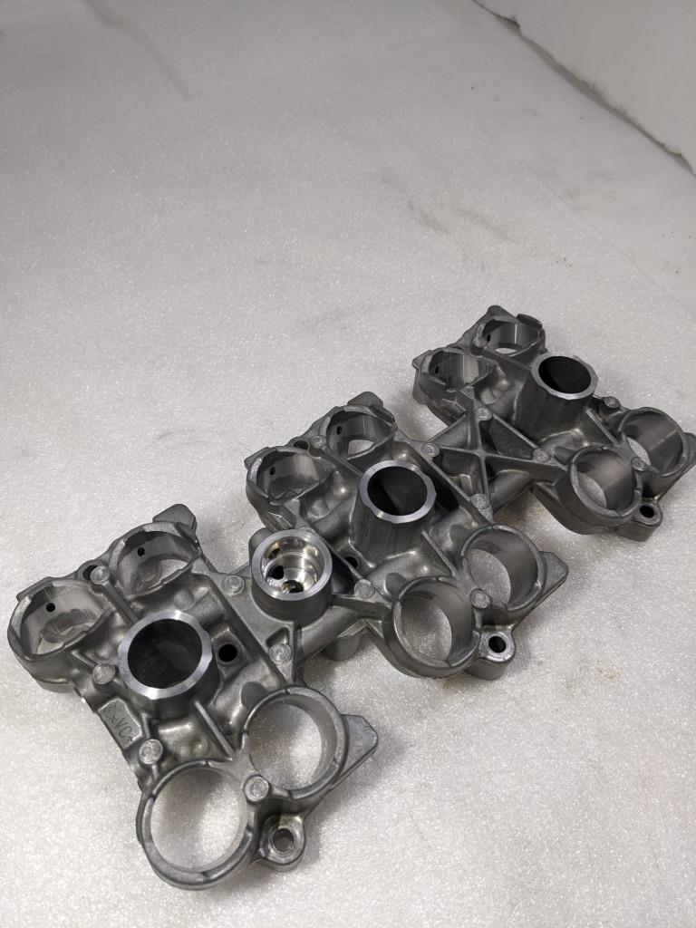 PORSCHE 987 BOXSTER TAPPET HOUSING 99710404300 USED 996B.G.L.