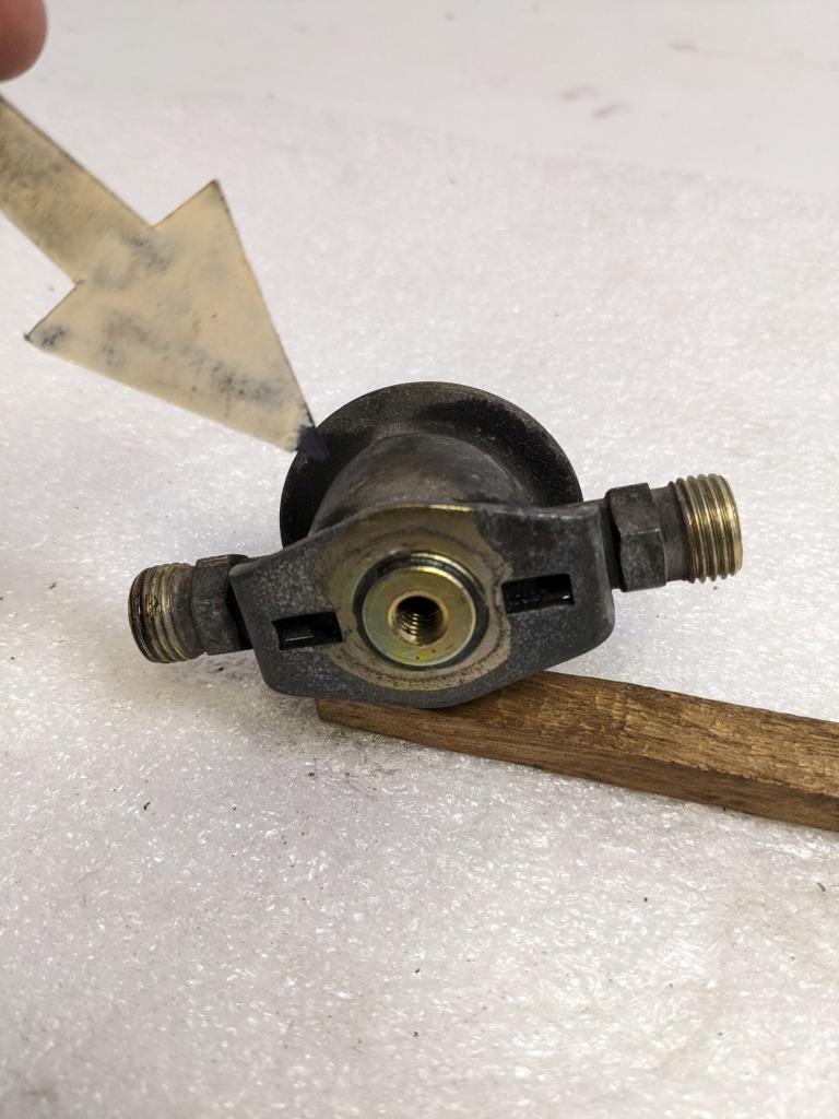 BOSCH 0280161021 FUEL PRESSURE DAMPER FOR 84-89 PORSCHE 911 C 3.2L H6 USED R20T7