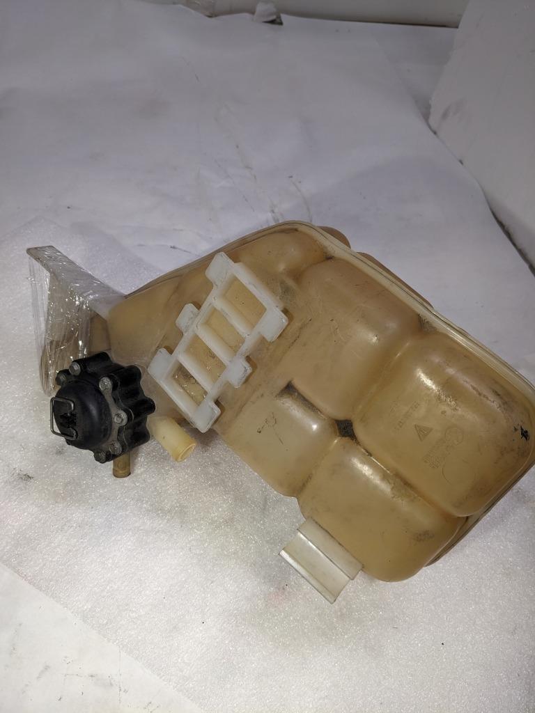 PORSCHE 996 COOLANT RESERVOIR 1999-2000 PORSCHE 99610604756 USED 996BGL