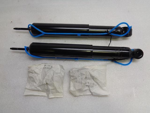 NEW PAIR OF MONROE REAR SHOCKS FOR '97-'04 FORD F-150 37147 R2