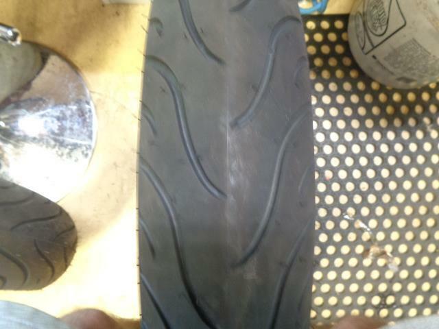 1 NEW MICHELIN PILOT STREET 110 70 17 54 FRONT TIRES 23127