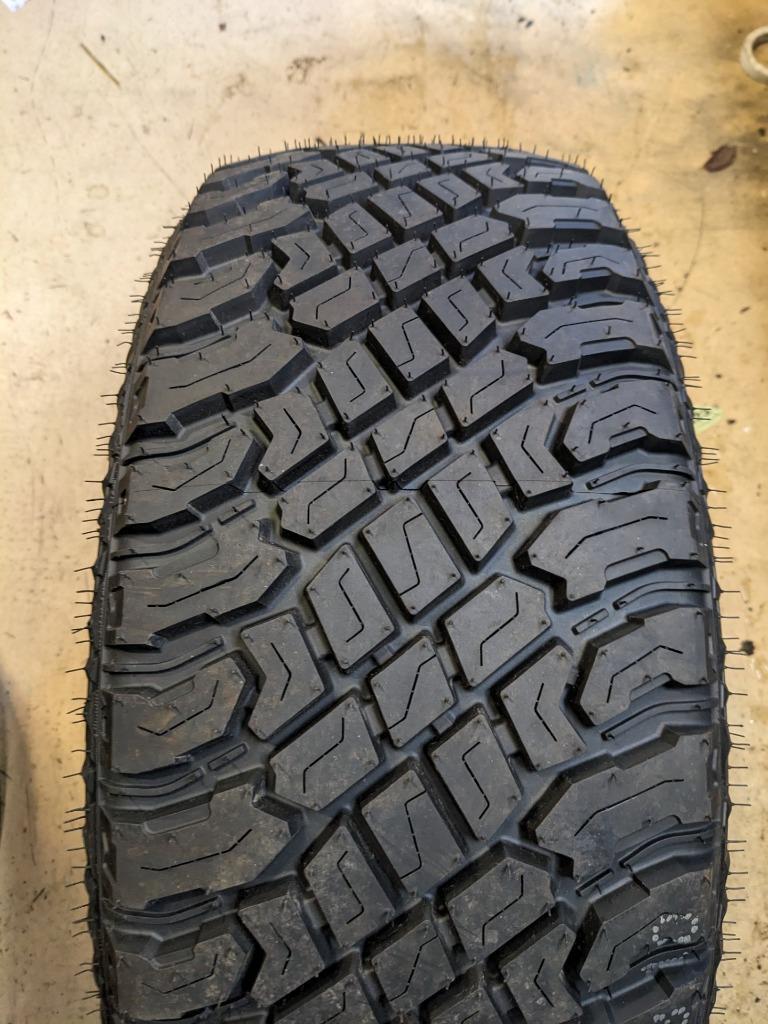 ATTURO TRAIL BLADE X/T P275 45 20 110H XL TIRE TBXT76GK0BTD CQ2