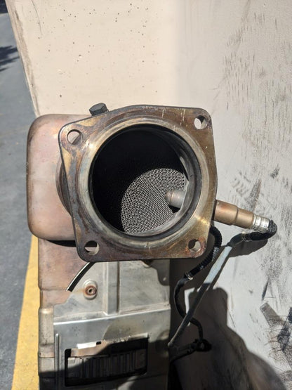 PORSCHE 99611102773 MUFFLER EXHAUST ASSEMBLY FOR 01-05 PORSCHE 911 996 USED B2