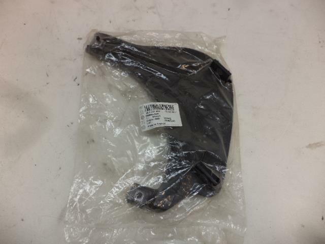 1 NEW GENUINE VW/AUDI RIGHT HEADLIGHT MOUNTING PLATE / CARRIER 8E0 941 454 R7