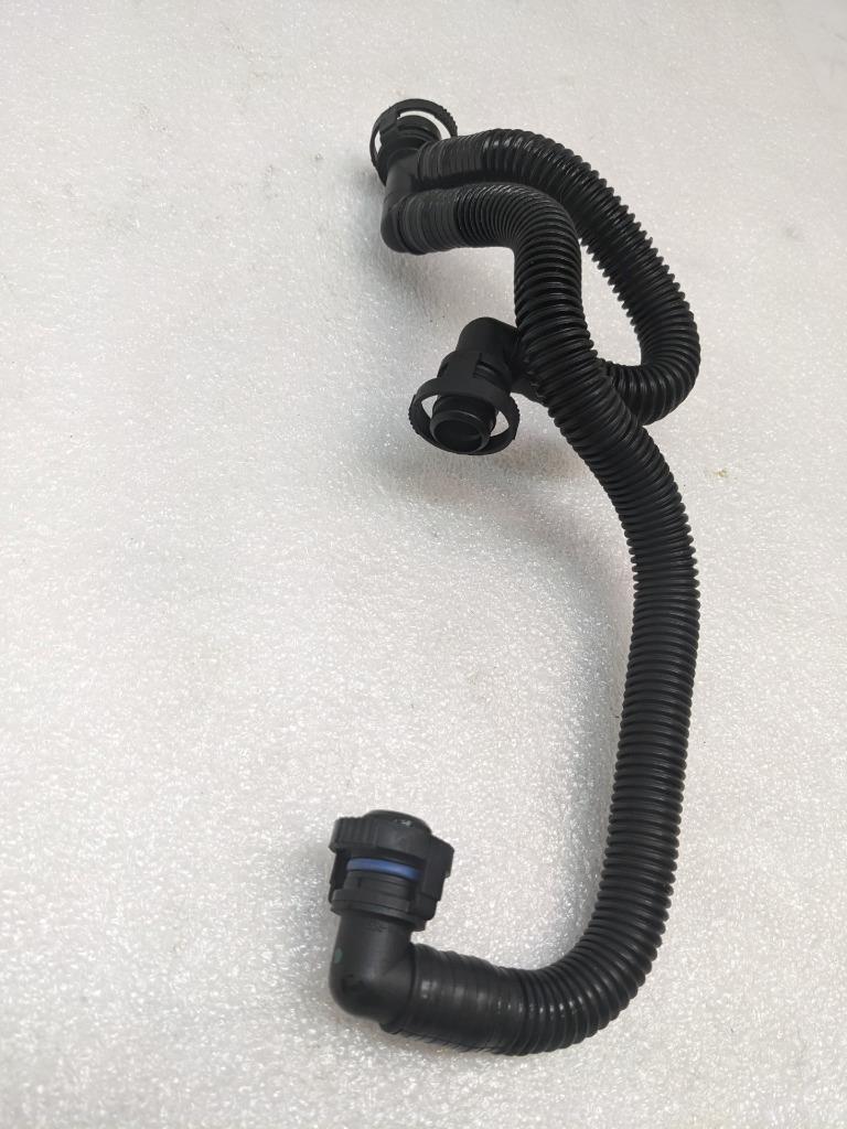 PORSCHE BOXSTER CAYMAN VENTILATION LINE OIL SEPERATOR 98710714500 USED R23