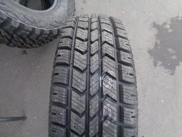 1 ARCTIC CLAW WINTER XSI M+S LT 245 70 17 119/116Q LRE 10PLY TIRE ACX70 SU16 BQ1