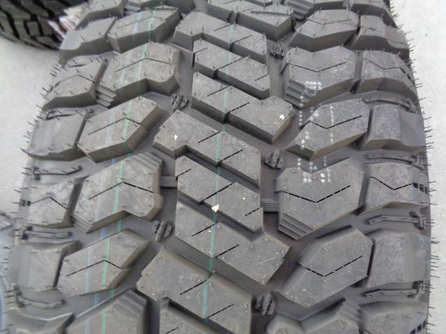 RADAR RENEGADE R/T+ LT 305 55 20 125/122Q LRF12PLY RASYTH0127 SU16