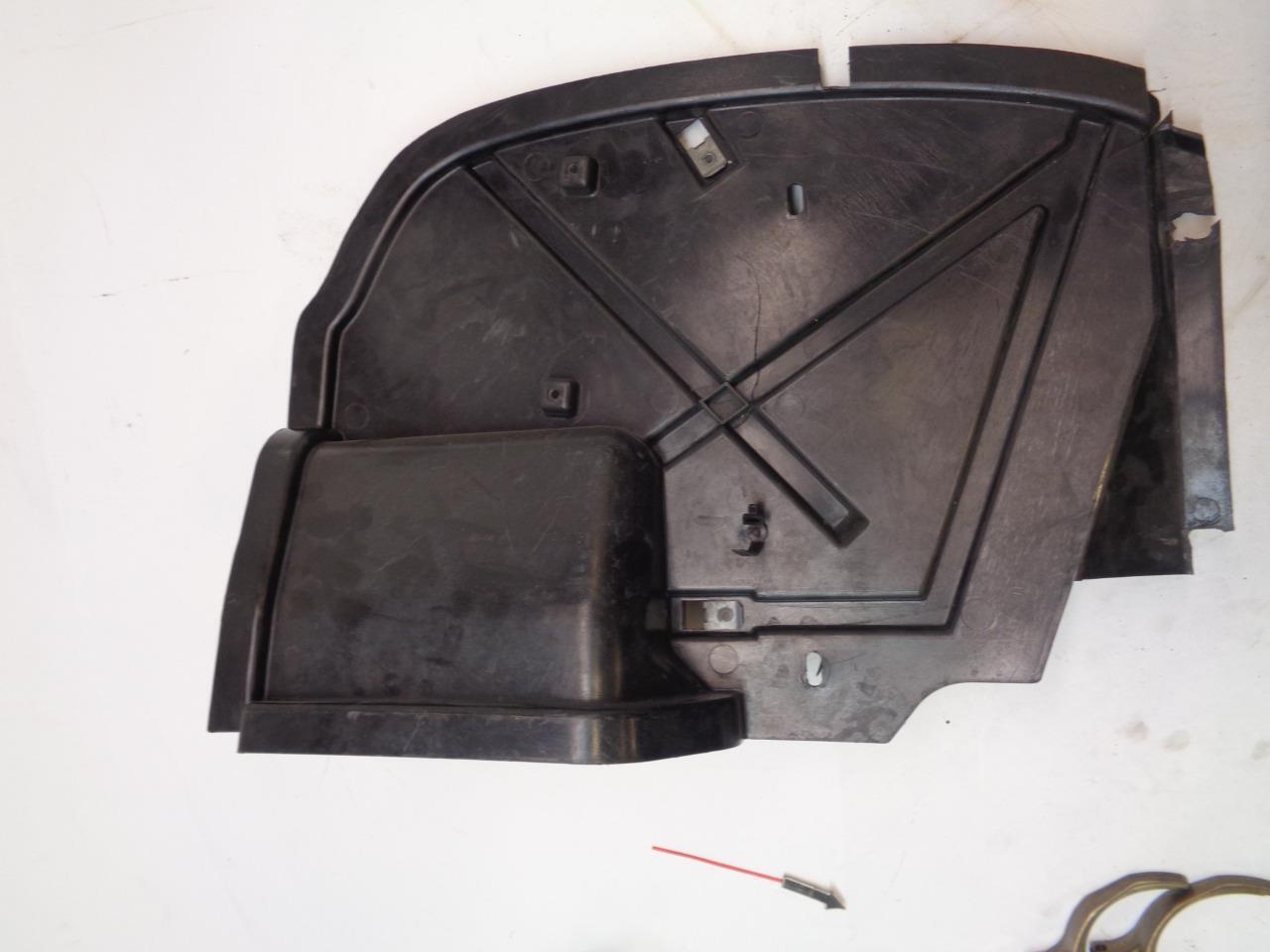 Porsche 928 Wheel Liner Front Left 928 504 125 11 USED GENUINE R23