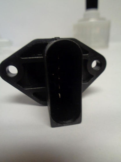 BLUE STREAK ELECTRONICS MASS AIR FLOW SENSOR MF21157N NEW R31