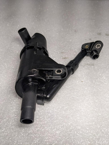 PORSCHE 996 CARRERA ENGINE OIL SEPERATOR 99610708054 USED 996B.G.L.