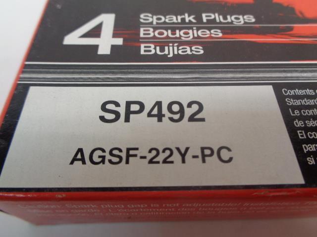 BRAND NEW MOTORCRAFT SPARK PLUG 4-PACK FORD SP492 R13T2
