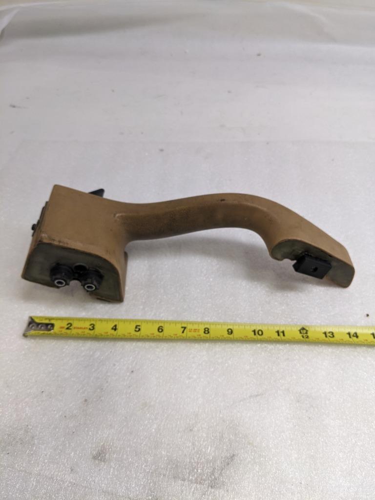 PORSCHE 99355509800 INTERIOR DOOR HANDLE BEIGE LEATHERETTE 94-98 993 USED R24