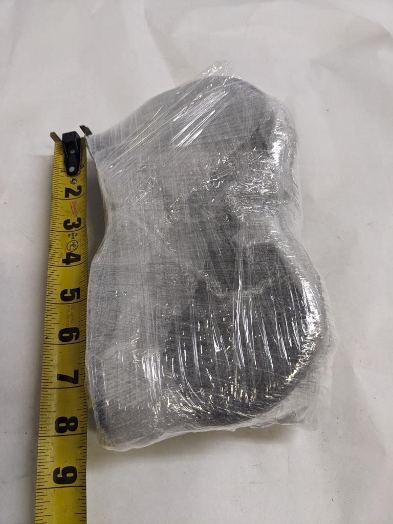 PORSCHE 84-91 944 LOW PITCH TONE ELECTRIC HORN SIREN MIXO TR129 PAIR USED R21