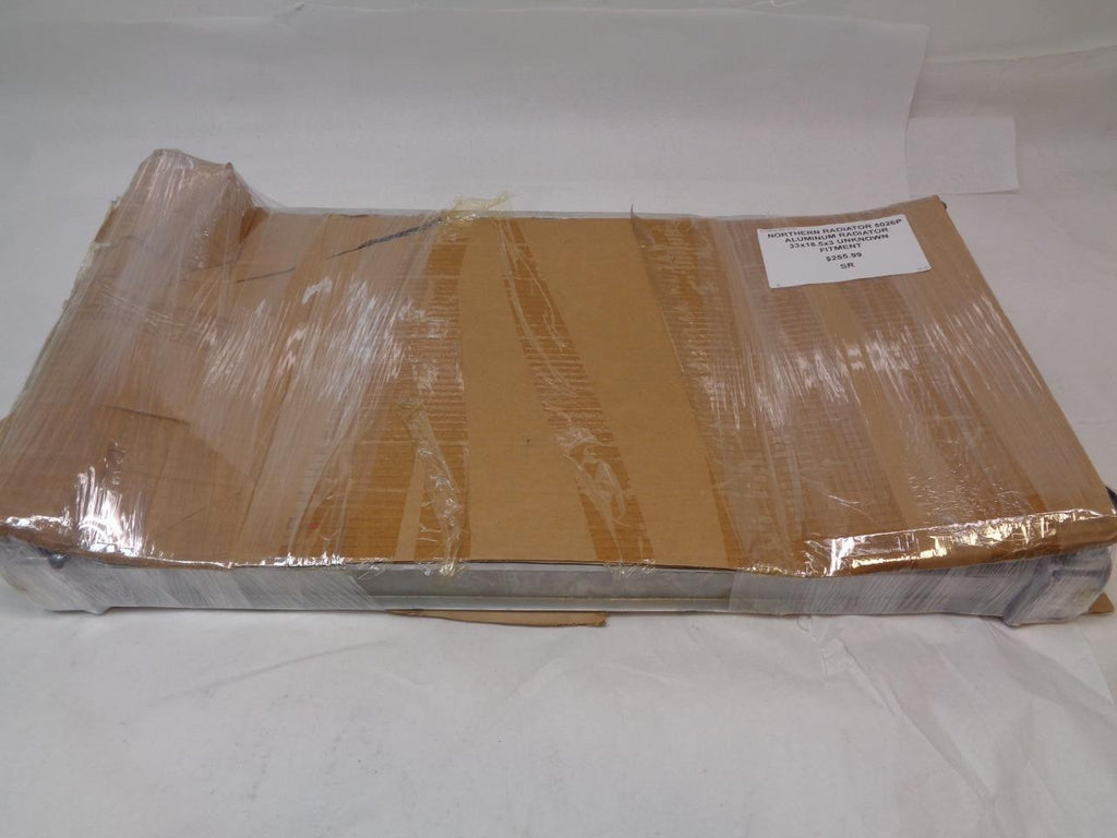 NORTHERN RADIATOR 5026P ALUMINUM RADIATOR APROX. 33x18.5x3 UNKNOWN FITMENT SR