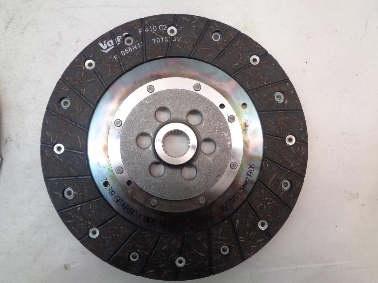 VALEO CLUTCH KIT for 2000-2006 AUDI TT 1.8L & 02-05 VW JETTA 52405612 R8