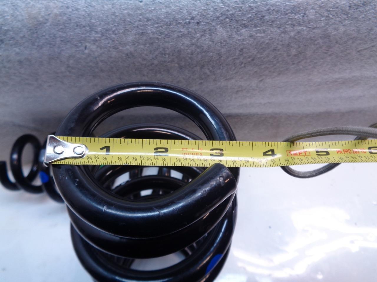 USED FRONT COIL SPRINGS FOR PORSCHE MACAN 2019-2020 95B-411-106-J-504 R24T4