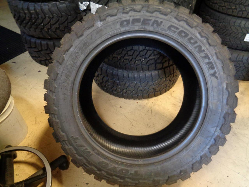 1 NEW TIRE TOYO OPEN COUNTRY MT BSW 375 45 22 128Q LRF 12PLY 361290