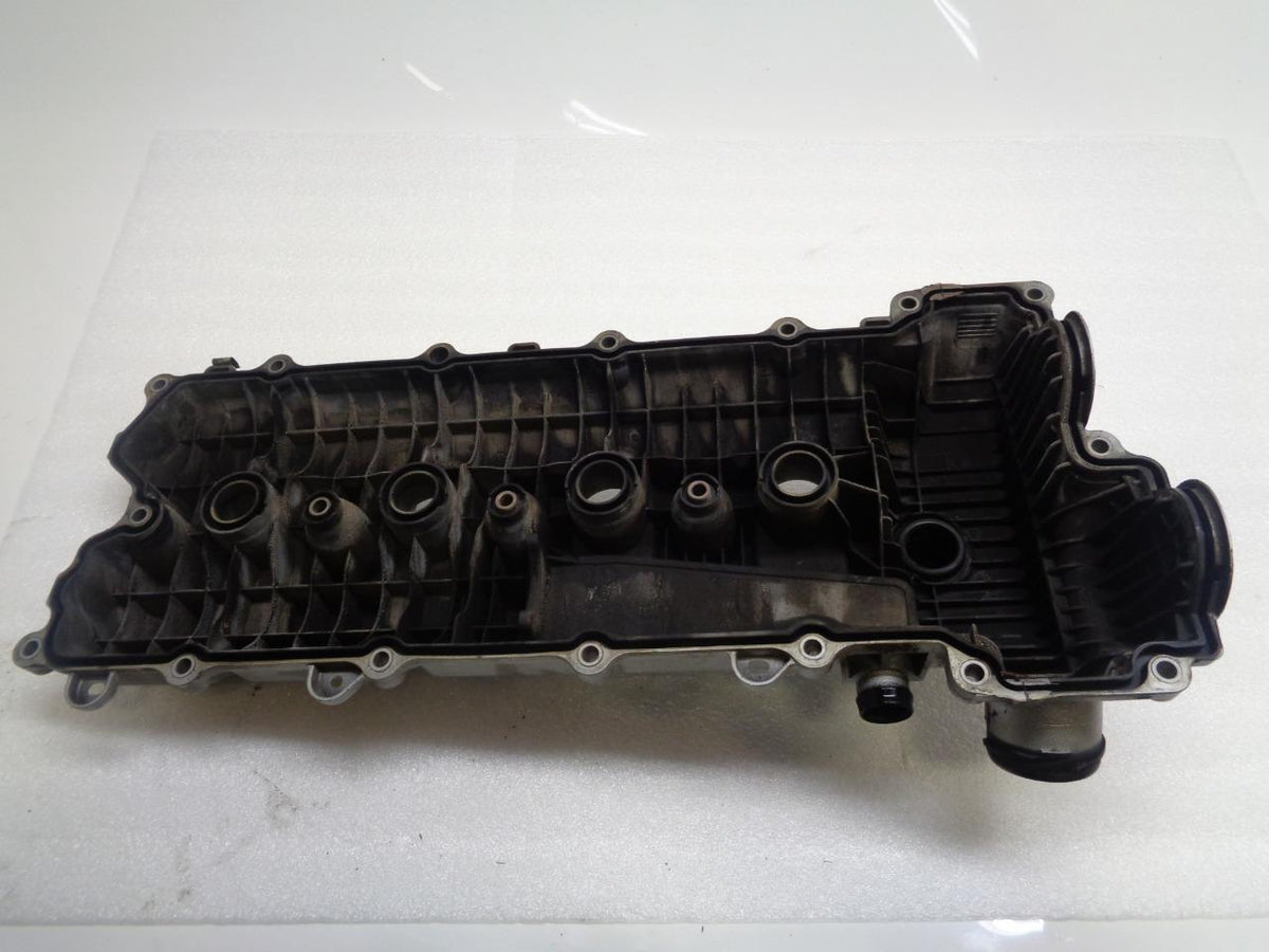 Porsche Cayenne Valve Cover (Right) USED GENUINE 948 105 131 07 R24T1