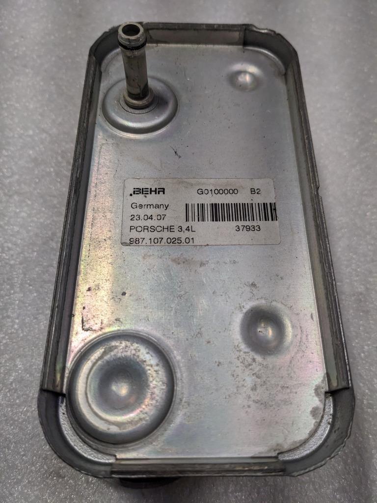 PORSCHE CAYMAN 3.4L ENGINE OIL COOLER 98710702501 USED 996B.G.L.