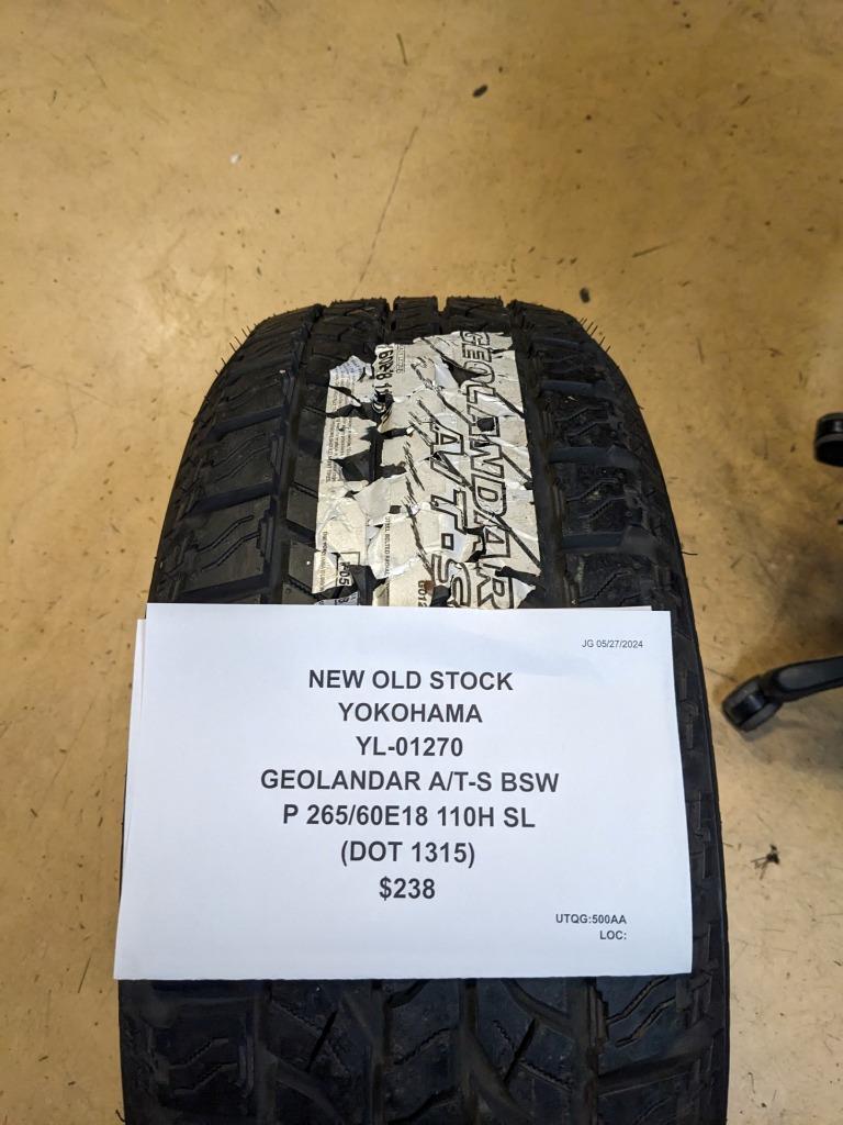 NOS YOKOHAMA GEOLANDAR A/T-S BSW P 265 60 18 110H SL TIRE 01270 CQ2