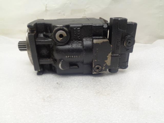 DANFOSS HYDRAULIC AXIAL PISTON PUMP 83019491 USED J2