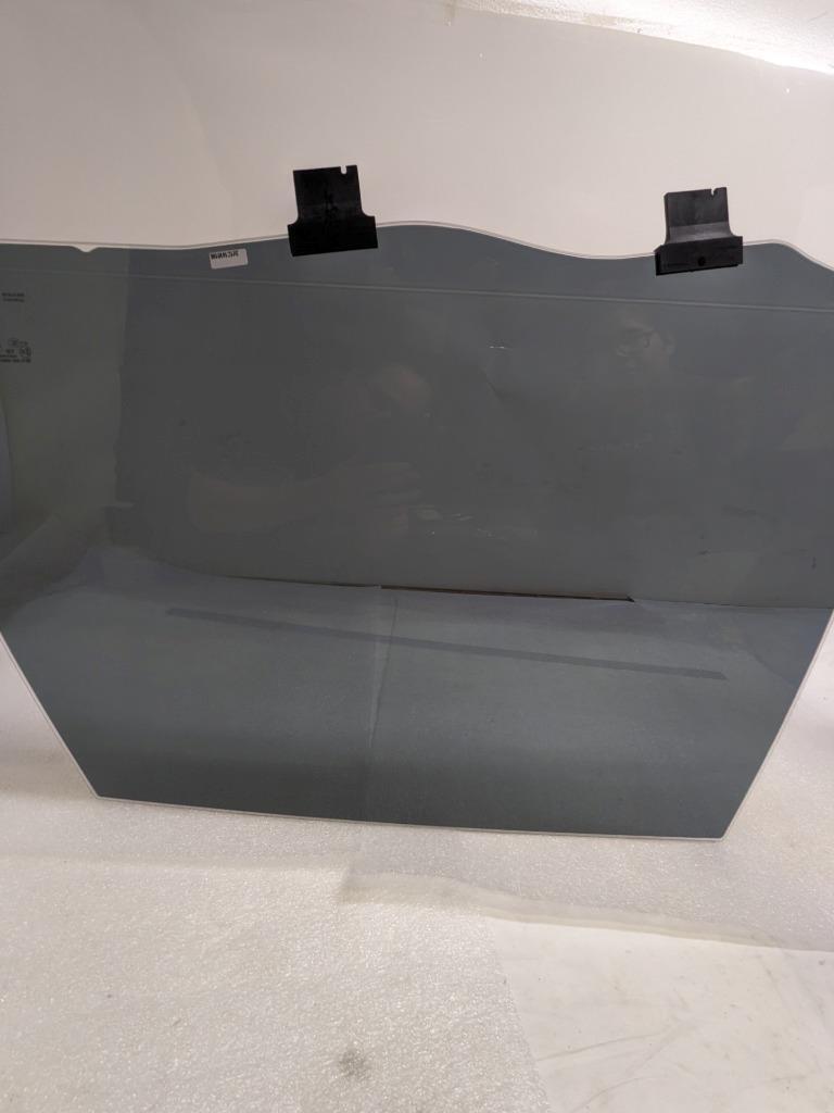 PORSCHE 95854261113 DOOR GLASS FOR CAYENNE 2011-2018 NEW PGB2