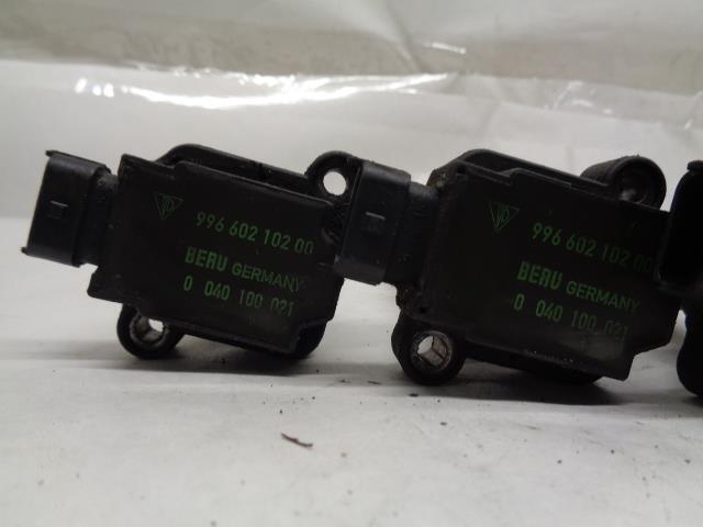 BERU PORSCHE IGNITION COILS SET OF 6 w/ BOLTS USED 996 602 102 00 R25T6