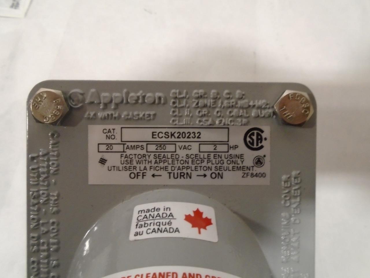 NEW APPLETON ECSK-20232 250VAC RCPT COVER ASSY R4TD
