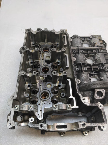 PORSCHE 911/996 CYLINDER HEAD ASSEMBLY W COVER 9961046710R SR: 51468 USED 996GL2