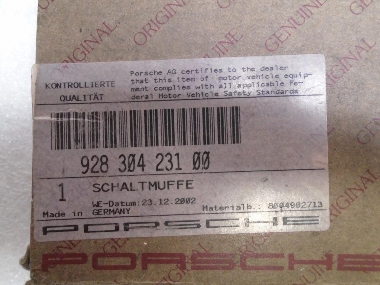 Porsche 928 Shift Sleeve 928 304 231 00 NEW Genuine R20T8