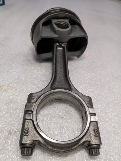 PORSCHE 987 BOXSTER PISTON & CONNECTING ROD #5 9961031028R USED 996B.G.L.
