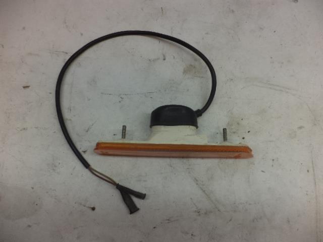 Porsche 928 Left Front Side Marker Light 928 631 411 02 USED GENUINE R25T4