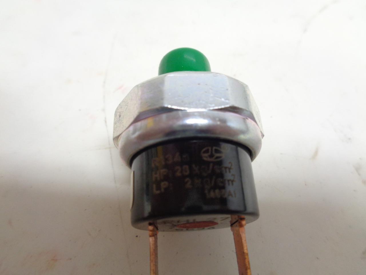 NEW BEHR BINARY PRESSURE SWITCH 6ZL 351 022-011 FITS MERCEDES 1994-2006 R15T3