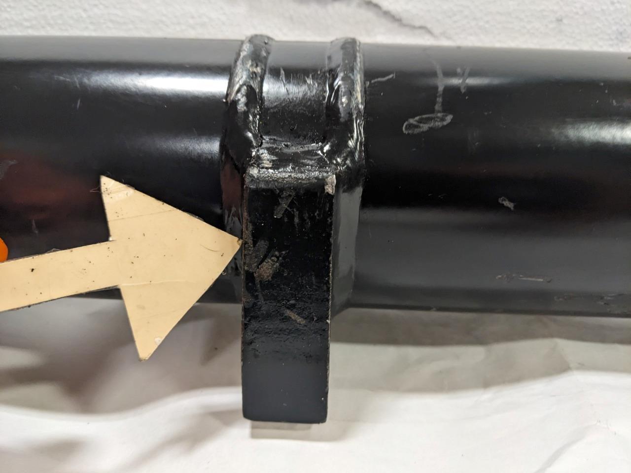 HYDRAULIC CYLINDER (93052-18030) BELIEVED TO FIT MITSUBISHI FGC33N & CAT (BSRG5)