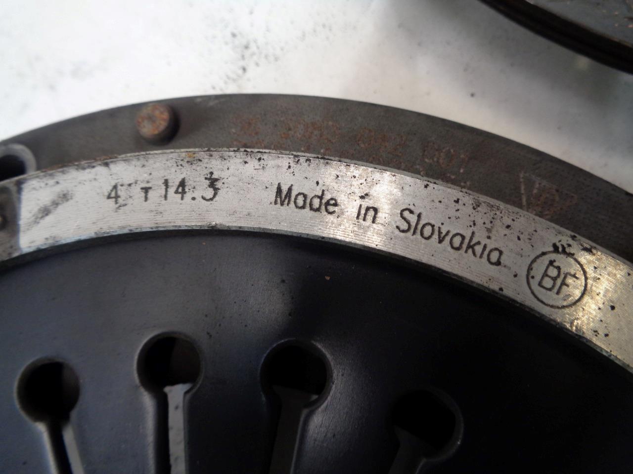 USED SACHS 3000-951-791 | 996.116.015.00 for PORSCHE 996 911 CLUTCH ASSEMBLY R24
