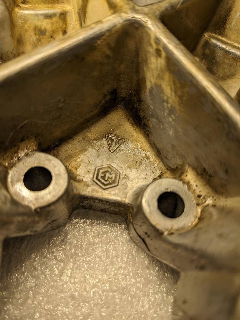 PORSCHE 911 996 98-05 TAPPET HOUSING CAMSHAFT 9961041058R USED 996B.G.L.