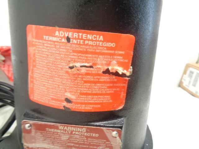 DAYTON 3BB88 SUBMERSIBLE SEWAGE PUMP 1/2 HP NEW J1