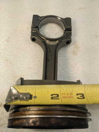 PORSCHE 986 BOXSTER 2.7L PISTON W/CONNECTING ROD #5 9961031028R USED 996GL2T1