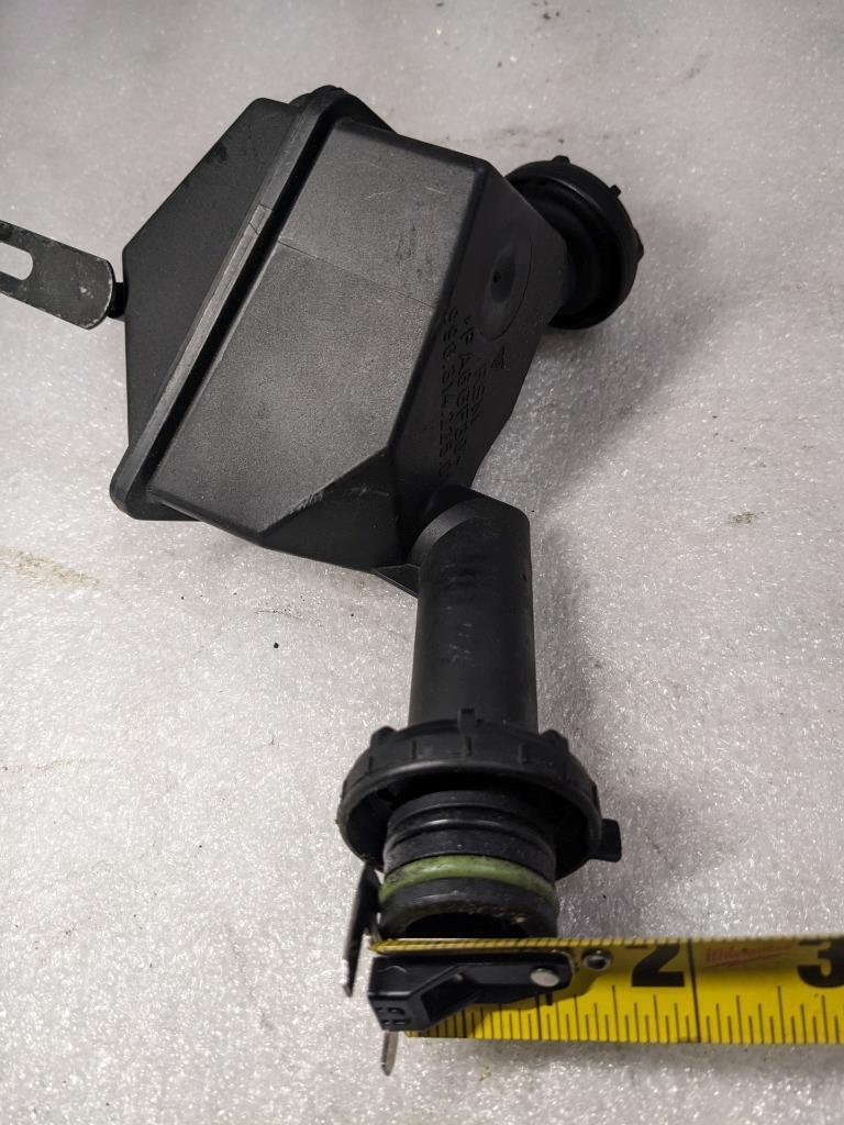 PORSCHE 911/996 POWER STEERING FLUID RESERVOIR TANK USED 996B.G.L.