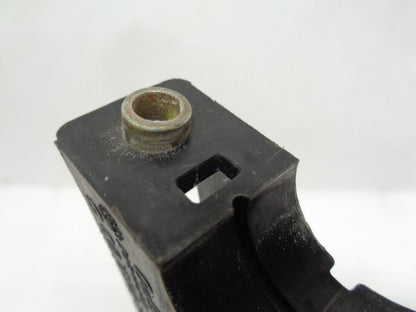 USED PORSCHE CAYENNE WATER TUBE MOUNTING UPPER/LOWER PIECES 948 106 059 03 R25T2