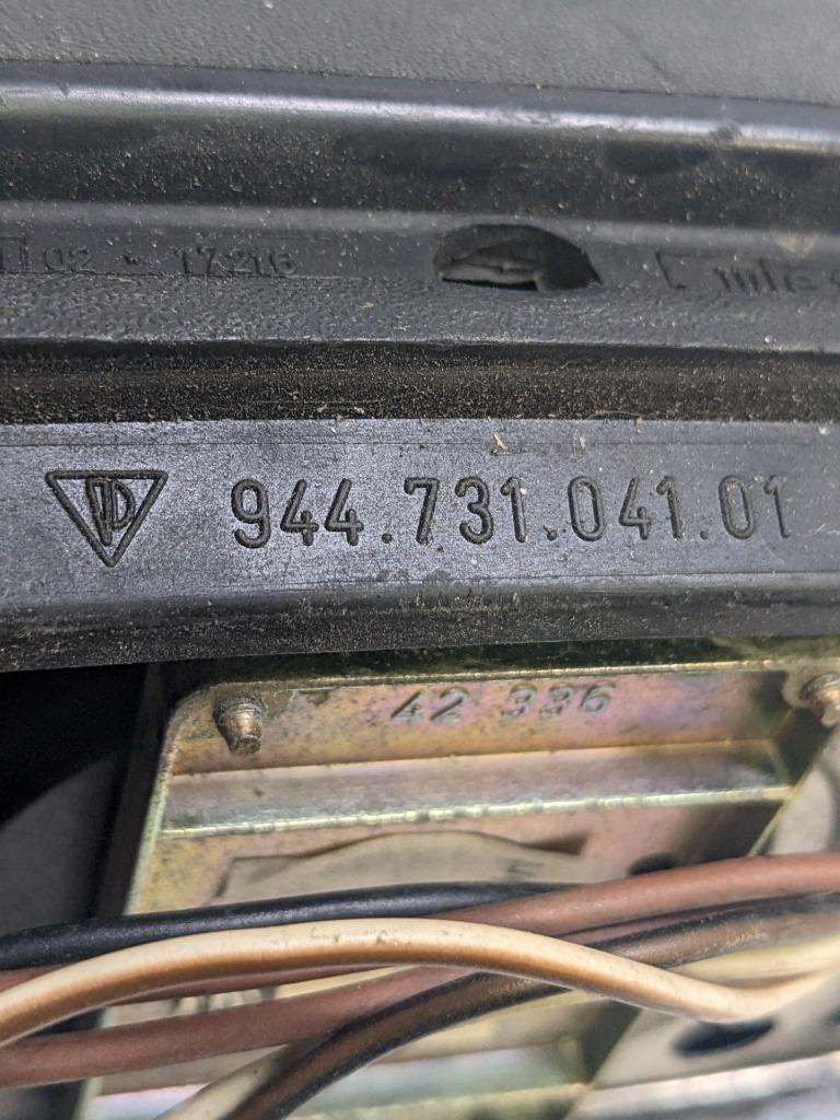 PORSCHE 944 INCOMPLETE EXTERIOR DOOR SIDE MIRROR FRAME 94473104101 #4 USED R25