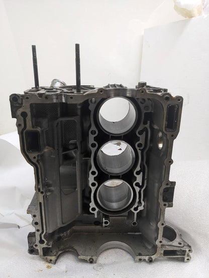 PORSCHE 911/996 RIGHT SIDE ENGINE BLOCK 9961011690R USED B2