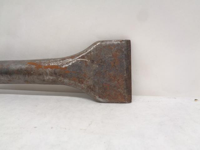 NEW B&L HAMMER & CHIPPER REPLACEMENT CHISEL 24"L 3/4"DIA 2" HEAD WIDTH R27