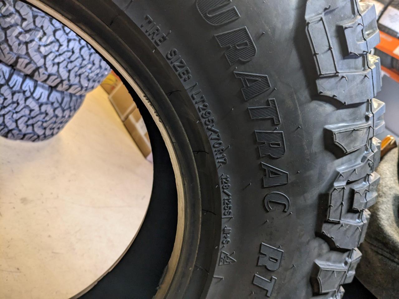 2 GOODYEAR WRANGLER DURATRAC  LT 295 70 17 128/125S LRE 10PLY TIRE 176320991 CQ2