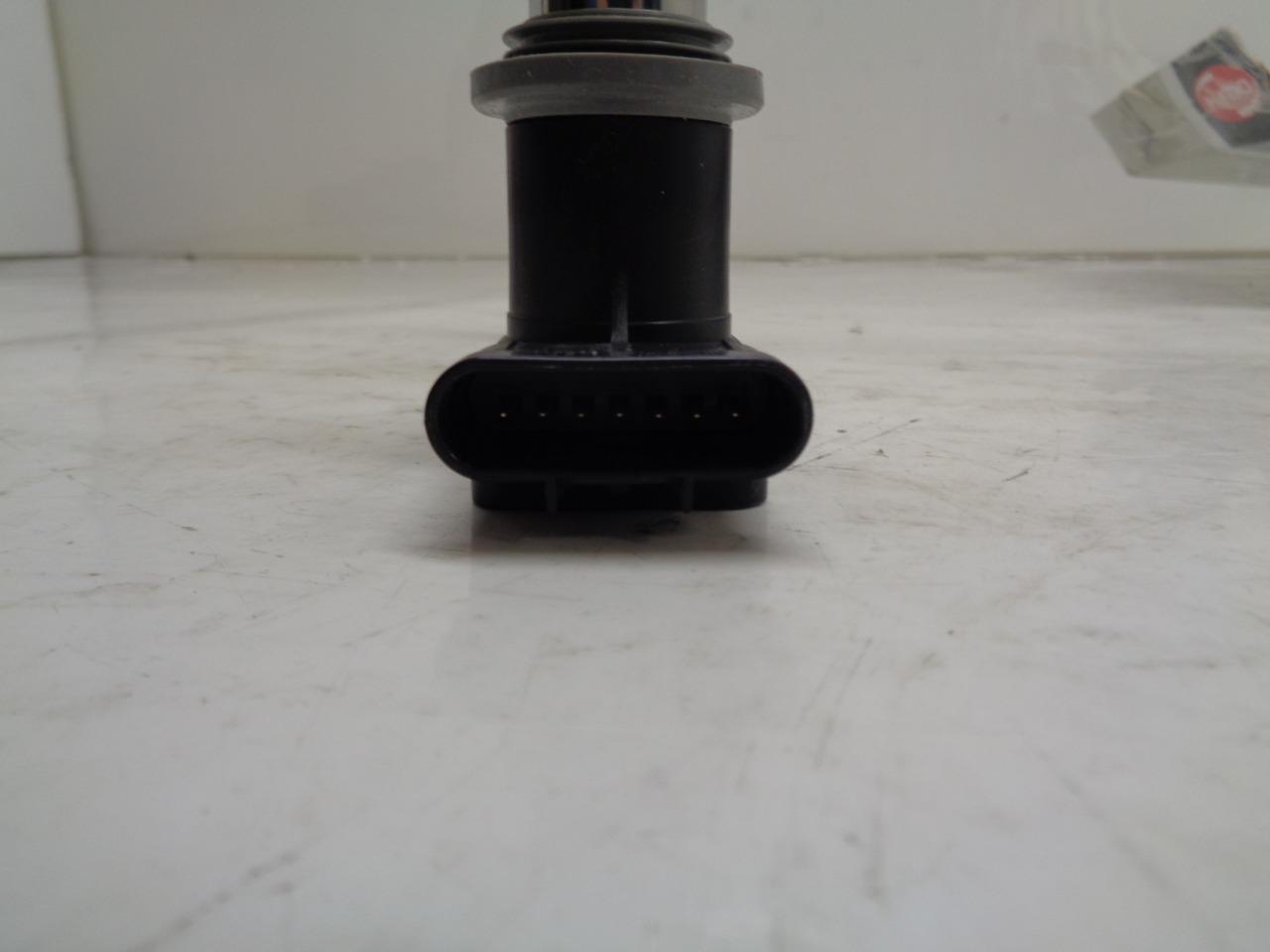 NEW GENUINE DELPHI IGNITION COIL FOR CHEVROLET CE01840 R13